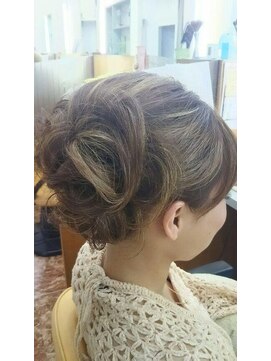 エリアデュクス(AREADEUX) アレンジヘアセット