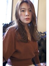 ヘア ビジュー(hair BIJOUX)&nbsp;30代40代必見!レイヤーだけで髪質を柔らかに見せる上品ロング