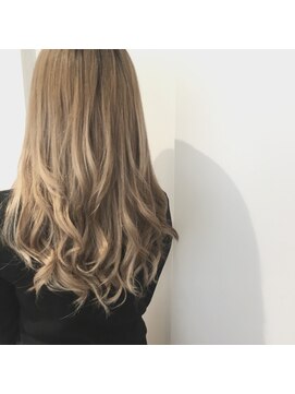 アンス 大阪梅田(ANs.) 10代20代★大人ヘルシー☆ハイトーンカラー×エクステ