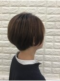ショートボブ