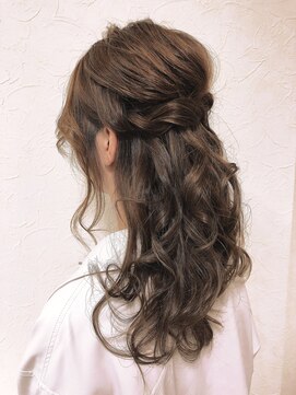 山野愛子美容室 ANAクラウンプラザホテル 金沢店 洋装ハーフアップ