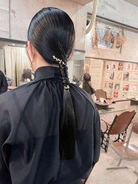 メーヴェ(Mowen) [ タイトなアレンジ ]