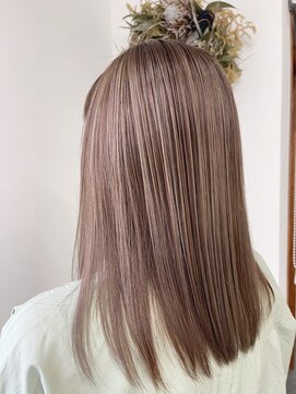 ダンクレスト(Daan Crest) 【シークレットハイライト】×【ミルクティーベージュ】