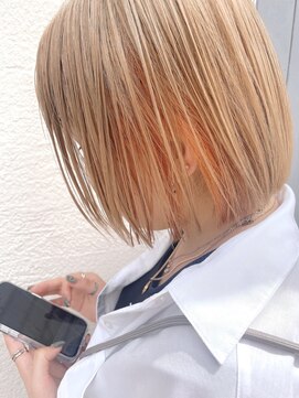 ジィップクリニカ(Zip clinica) ミルクティーベージュ オレンジカラー 担当近森