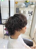 波巻きツイストスパイラルパーマ　ウルフパーマ　メンズカット