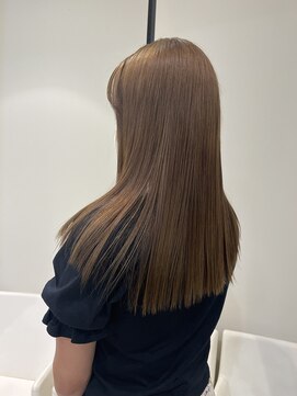 フィーネ 横浜(Fi -Ne) ブリーチなしカラー、ベージュ