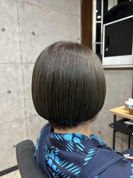 スティルバイト(STILL BITE) カラー