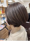 ショートボブ