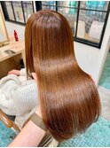 髪質改善でハイトーンダメージも艶々な理想のヘアに変化させます