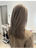 ナチュラルハイトーン×ミルクティーベージュ
