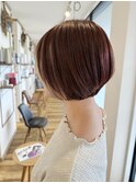 ショートボブ