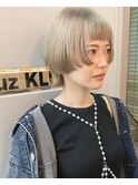 ぱつっとウルフベージュ