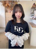 ミディアムレイヤー/暗髪/くびれ巻き