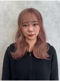 ピンクベージュ