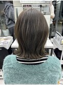 オリーブグレージュ/くびれヘア/ブリーチ無し/前髪カット