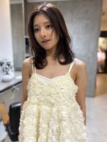 イル(ill)&nbsp;レイヤーカット ミディアム ワンカール 大須