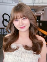 アルバム 新宿(ALBUM SHINJUKU)&nbsp;ロンググレージュ暗めカラー韓国ヘア顔周りレイヤー_F31072