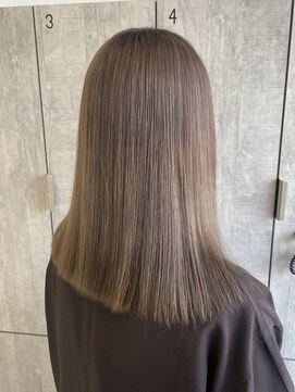 アース 流山おおたかの森店(HAIR&MAKE EARTH) シアーベージュ