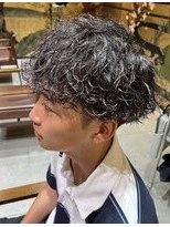 インアンドヤング 栄(in&yang) 波巻きスパイラルパーマ マッシュパーマ