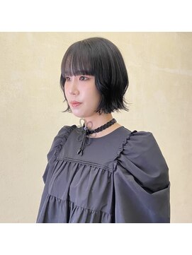 インサイドアウト(IN SIDE OUT+) ボブ / 切りっぱなしボブ / ゆる巻きボブ【IN SIDE OUT＋】