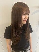 ニナル(Ninal) まとまりも、軽さも叶えるロングレイヤー