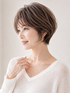 ザ シー 海老名(The C) 20代30代40代50代ナチュラル大人可愛いレイヤーショートボブ