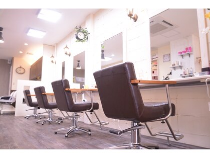 ヘアーズベリー 高野店(hairs BERRY)の写真
