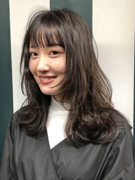 ラパンセヴェール(LA PENSEE VERT) ロングウルフレイヤーカット