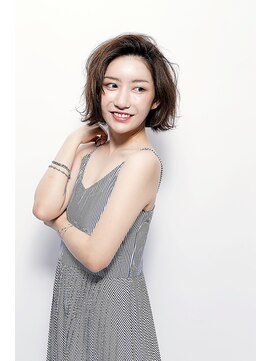 ミエル ヘア 新宿(miel hair) 〈mielhair新宿〉大人可愛い外はねボブ