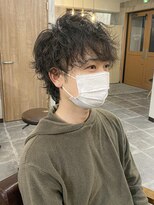 アムレヘアー(amule hair)&nbsp;【amule hair】波巻きスパイラルウルフ/20代/30代/40代