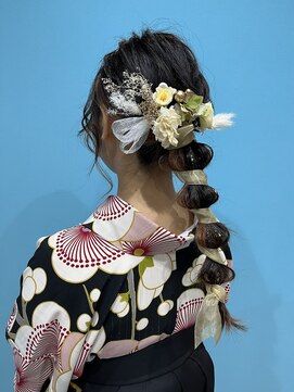 ダンデライオン ネクストステージ(DandeLion next stage) 卒業式ヘアアレンジ