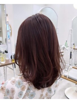 コンティロミー(CONTI ROMMY.) ミディアムレイヤー/ピンクベージュ/ツヤ髪、髪質改善☆