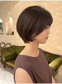大人ショートボブ 前髪あり丸みショート チョコレートブラウン