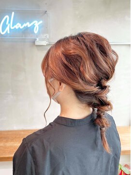 グランツ(GLANZ) パーティースタイルヘアアレンジ編みおろし