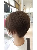 ショートボブ