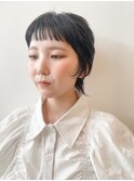 暗めショートミニウルフくびれヘア大人ガーリー黒髪広島市美容院
