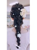 ロングヘアさんにお似合い☆編みおろしヘア