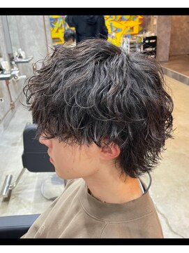 カーニー 北千住(kearny) メンズカットパーマ/ニュアンスパーマ/フェザーパーマ[北千住]