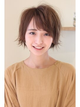 レウナ 外苑前(Reuna) 大人可愛いエアリーショート　パーマスタイル
