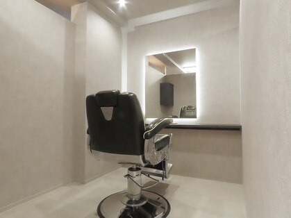 ディスイズバーバーフォース(THIS IS BARBER 4th)の写真