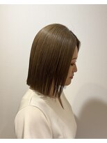 トウカバイエント 南森町(touca by emt)&nbsp;切りっぱなしボブ＊ライトベージュ