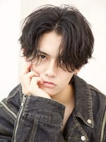 ルーシー 名古屋栄(LUCEY) センターパートニュアンスパーマフェザーパーマ波巻きパーマ