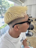 バイブアンドアネックス(VIBE & ANNEX)&nbsp;スキンフェード　× ブリーチ抜きっぱなし