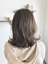 アン(Un)&nbsp;外ハネミディ