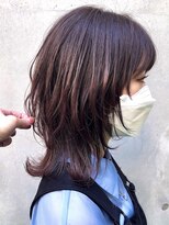 ビュー トウキョウ(VIEW TOKYO)&nbsp;大人かわいいくびれミディアムウルフ20代30代40代ウルフレイヤー