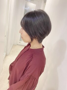 グランドライン(GRAND LINE) 《GRANDLINE友田千栄》丸みショートボブスタイル