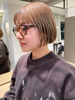 アイヴィー(IVY)&nbsp;ブロンドベージュミニボブ ハイトーン ダブルカラーケアブリーチ