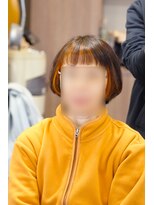 ドゥージングヘアースクラッチ(Dozing Hair Scratch) お洒落系ヘナ染めボブヘア
