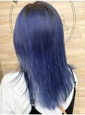 ブルー