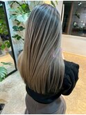 contrast greige balayage